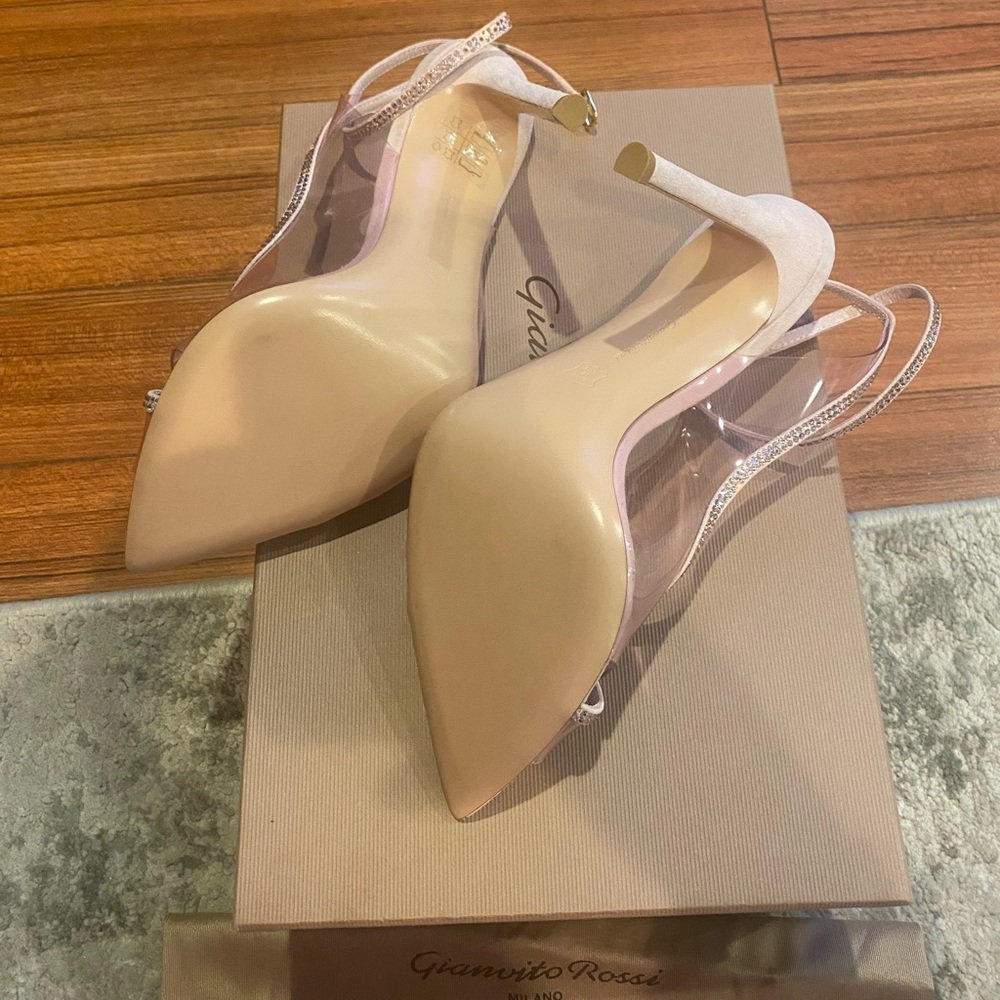 GIANVITO ROSSI Crystelle Plexi Ankle-Strap Sandal Heels - Picture 6 of 8